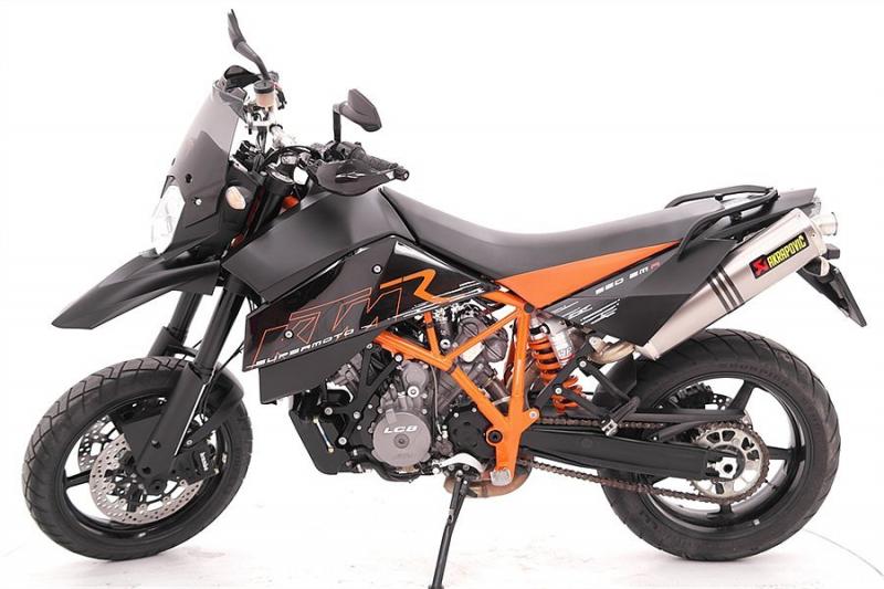 KTM 950 SUPERMOTO