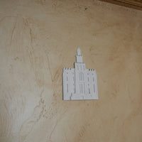 St. George Temple -small-Regal oder Wandmetallkunst